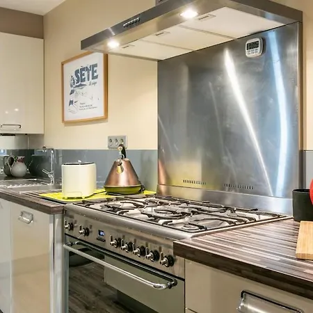 Apartment T4 Centre Confort 3